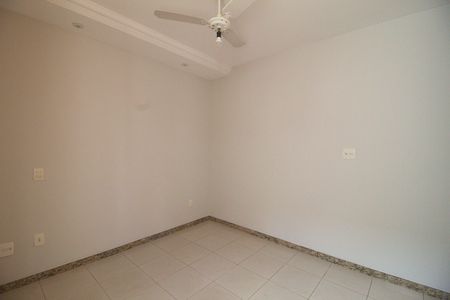 Apartamento para alugar com 100m², 3 quartos e 2 vagas Apartamento para alugar com 100m², 3 quartos e 2 vagasSuite