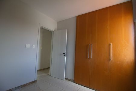 Apartamento para alugar com 100m², 3 quartos e 2 vagas Apartamento para alugar com 100m², 3 quartos e 2 vagasQuarto 02