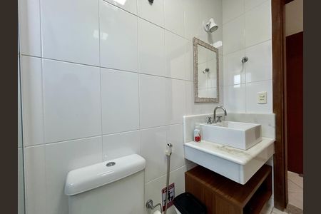 Casa para alugar com 330m², 4 quartos e 4 vagas Casa para alugar com 330m², 4 quartos e 4 vagasBanheiro Suíte 3