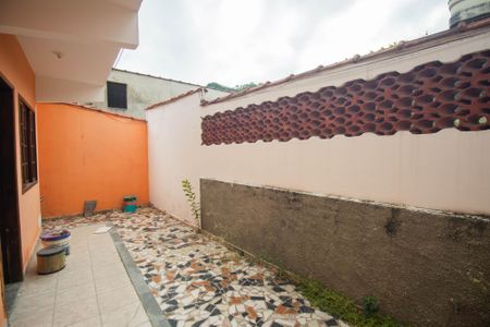Casa para alugar com 70m², 2 quartos e sem vaga Casa para alugar com 70m², 2 quartos e sem vagaQuintal
