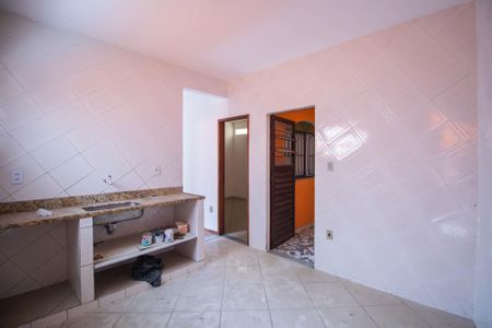 Casa para alugar com 70m², 2 quartos e sem vaga Casa para alugar com 70m², 2 quartos e sem vagaCozinha