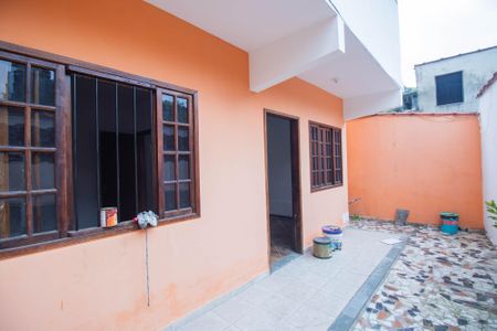 Casa para alugar com 70m², 2 quartos e sem vaga Casa para alugar com 70m², 2 quartos e sem vagaQuintal