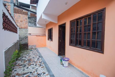 Casa para alugar com 70m², 2 quartos e sem vaga Casa para alugar com 70m², 2 quartos e sem vagaQuintal