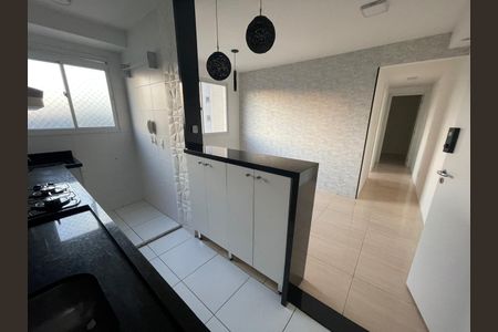 Cozinha de apartamento à venda com 2 quartos, 40m² em Jardim Taboao, São Paulo
