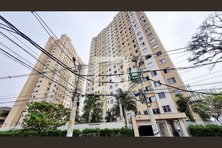 Apartamento à venda com 40m², 2 quartos e sem vaga Apartamento à venda com 40m², 2 quartos e sem vagaFachada