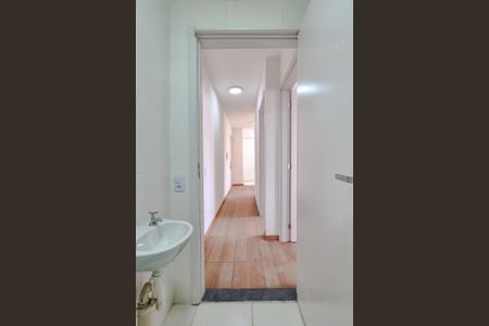 Apartamento à venda com 43m², 2 quartos e 2 vagas Apartamento à venda com 43m², 2 quartos e 2 vagasBanheiro