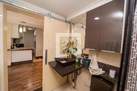 Apartamento para alugar com 52m², 2 quartos e sem vagaBanheiro