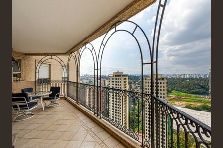 Apartamento para alugar com 347m², 3 quartos e 5 vagasFoto 01