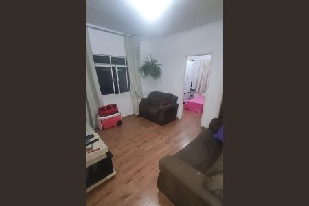 Sala de casa à venda com 3 quartos, 190m² em Vila Carrão, São Paulo