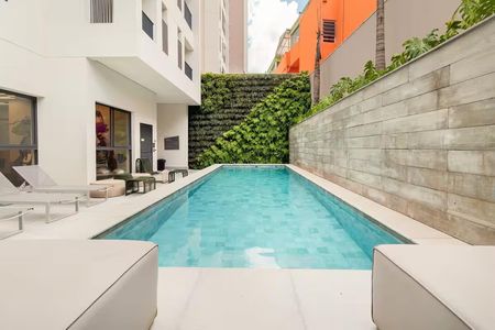 Apartamento para alugar com 38m², 1 quarto e sem vagaPiscina