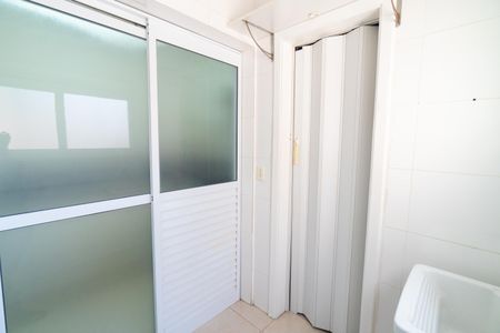 Apartamento para alugar com 76m², 2 quartos e 1 vaga Apartamento para alugar com 76m², 2 quartos e 1 vagaLavanderia