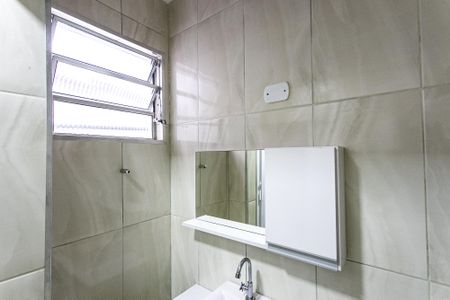 Casa para alugar com 35m², 1 quarto e sem vagaBanheiro