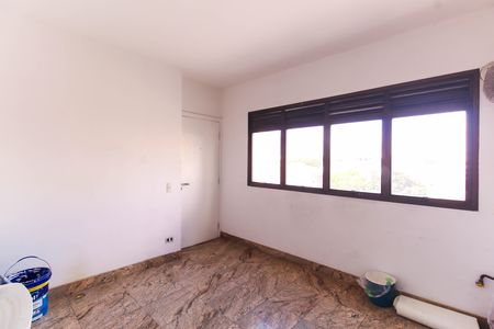 Apartamento para alugar com 298m², 4 quartos e 5 vagas Apartamento para alugar com 298m², 4 quartos e 5 vagasÁrea de Serviço
