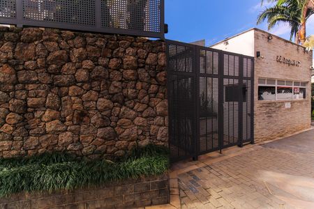 Fachada de apartamento à venda com 4 quartos, 298m² em Vila Regente Feijó, São Paulo