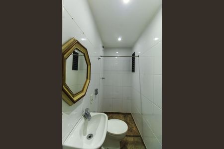 Apartamento para alugar com 298m², 4 quartos e 5 vagas Apartamento para alugar com 298m², 4 quartos e 5 vagasBanheiro de serviço