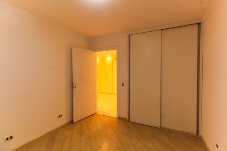Apartamento para alugar com 298m², 4 quartos e 5 vagas Apartamento para alugar com 298m², 4 quartos e 5 vagasQuarto 1