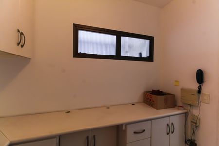 Apartamento para alugar com 298m², 4 quartos e 5 vagas Apartamento para alugar com 298m², 4 quartos e 5 vagasQuarto de Serviço