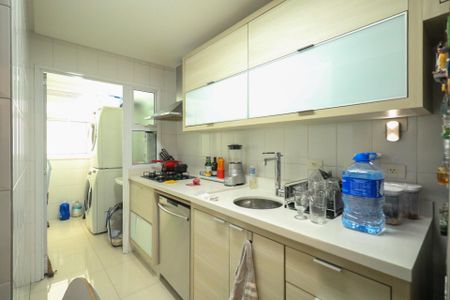 Apartamento à venda com 860m², 2 quartos e 2 vagas Apartamento à venda com 860m², 2 quartos e 2 vagasCozinha