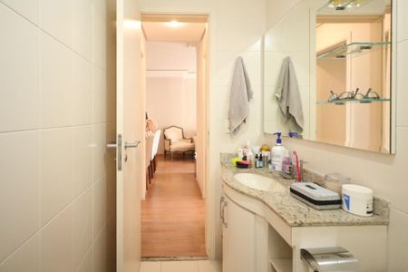 Apartamento à venda com 860m², 2 quartos e 2 vagas Apartamento à venda com 860m², 2 quartos e 2 vagasBanheiro Social