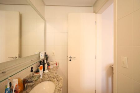 Apartamento à venda com 860m², 2 quartos e 2 vagas Apartamento à venda com 860m², 2 quartos e 2 vagasBanheiro da Suíte