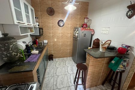 Casa à venda com 60m², 3 quartos e sem vaga Casa à venda com 60m², 3 quartos e sem vagaCozinha