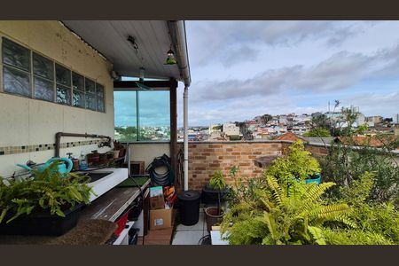 Apartamento à venda com 120m², 2 quartos e 2 vagas Apartamento à venda com 120m², 2 quartos e 2 vagasCobertura