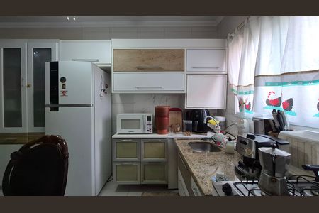 Cozinha de apartamento à venda com 2 quartos, 120m² em Vila Eldizia, Santo André