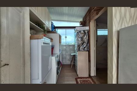 Apartamento à venda com 120m², 2 quartos e 2 vagas Apartamento à venda com 120m², 2 quartos e 2 vagasLavanderia