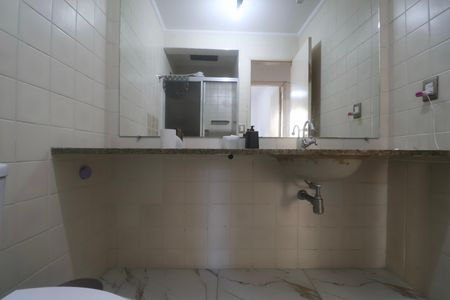 Apartamento para alugar com 174m², 3 quartos e 2 vagasBanheiro Social