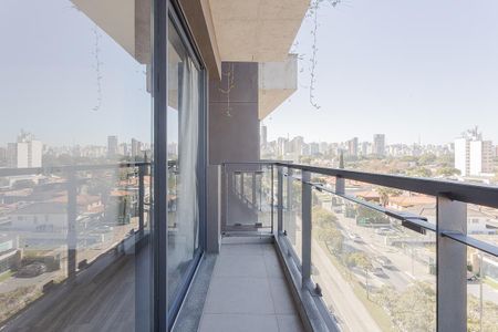Varanda de kitnet/studio para alugar com 1 quarto, 44m² em Pinheiros, São Paulo