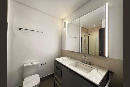 Studio para alugar com 44m², 1 quarto e 1 vaga Studio para alugar com 44m², 1 quarto e 1 vagaBanheiro