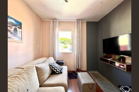 Casa à venda com 194m², 4 quartos e 3 vagas Casa à venda com 194m², 4 quartos e 3 vagasQuarto 2