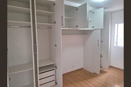 Apartamento à venda com 52m², 2 quartos e 1 vaga Apartamento à venda com 52m², 2 quartos e 1 vagaQuarto