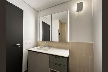 Studio para alugar com 38m², 1 quarto e sem vaga Studio para alugar com 38m², 1 quarto e sem vagaBanheiro