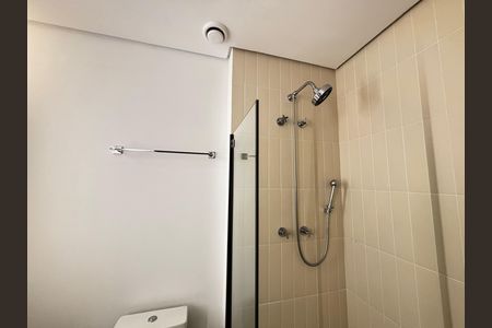 Studio para alugar com 38m², 1 quarto e sem vaga Studio para alugar com 38m², 1 quarto e sem vagaBanheiro