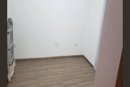 Casa de Condomínio à venda com 3 quartos, 118m² em Chácara Seis de Outubro, São Paulo