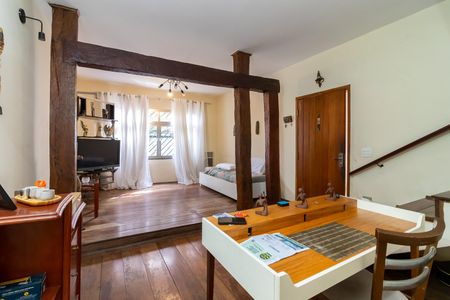 Casa à venda com 3 quartos, 208m² em Santa Teresinha, São Paulo