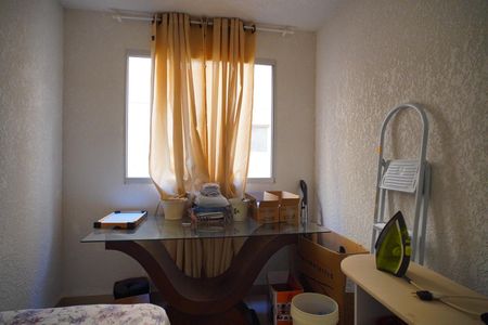 Quarto 2 de apartamento para alugar com 2 quartos, 40m² em Sarandi, Porto Alegre