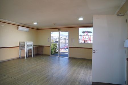 Apartamento para alugar com 40m², 2 quartos e 1 vagaÁrea comum - Salão de festas