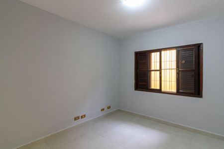 Casa para alugar com 180m², 3 quartos e 4 vagasQuarto 2