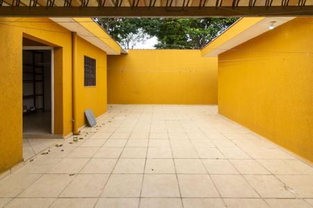 Casa para alugar com 180m², 3 quartos e 4 vagasQuintal