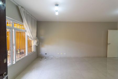 Casa para alugar com 180m², 3 quartos e 4 vagasSala
