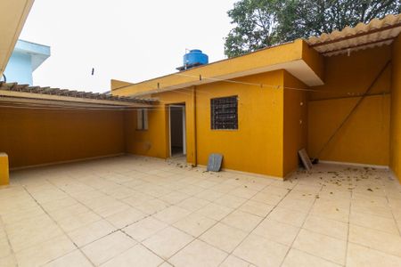Casa para alugar com 180m², 3 quartos e 4 vagasQuintal