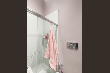 Casa de condomínio para alugar com 270m², 3 quartos e 3 vagasBanheiro da Suíte 3