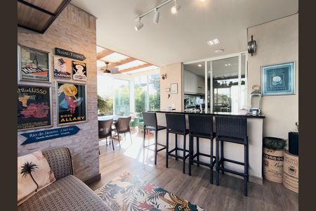 Casa de condomínio para alugar com 270m², 3 quartos e 3 vagasChurrasqueira