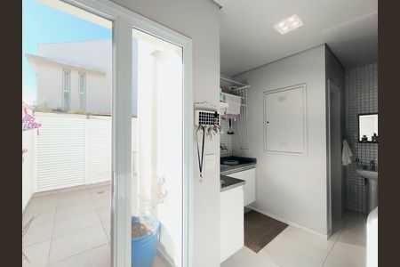 Casa de condomínio para alugar com 270m², 3 quartos e 3 vagasÁrea de Serviço