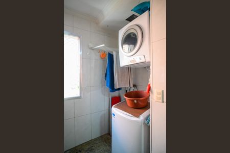 Apartamento à venda com 68m², 2 quartos e 1 vagaÁrea de Serviço