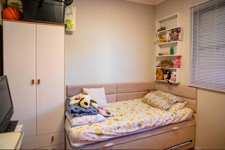 Apartamento à venda com 68m², 2 quartos e 1 vagaQuarto 2