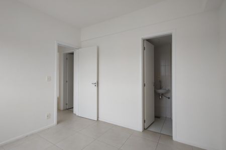 Apartamento à venda com 109m², 2 quartos e 1 vaga Apartamento à venda com 109m², 2 quartos e 1 vagaQuarto 2 - Suíte