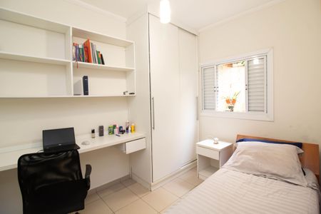 Casa para alugar com 250m², 4 quartos e 3 vagasQuarto 2